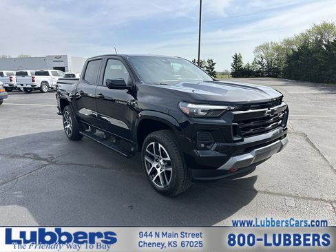 Used 2024 Chevrolet Colorado Z71 w/ Z71 Convenience Package 2 image 1