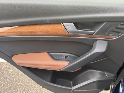 Certified 2023 Audi Q5 2.0T Premium Plus w/ Premium Plus Package image 36