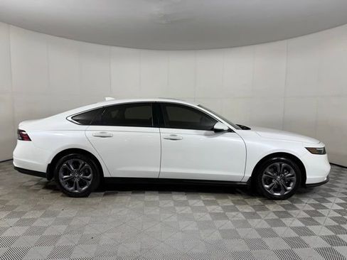 Used 2024 Honda Accord EX-L image 8