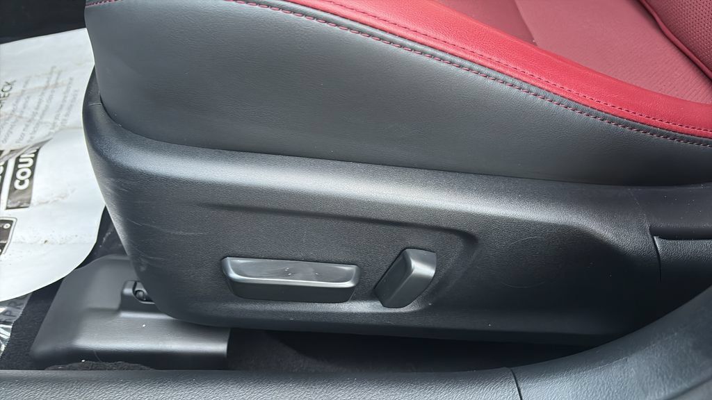 Used 2025 Lexus IS 350 F Sport RWD image 16