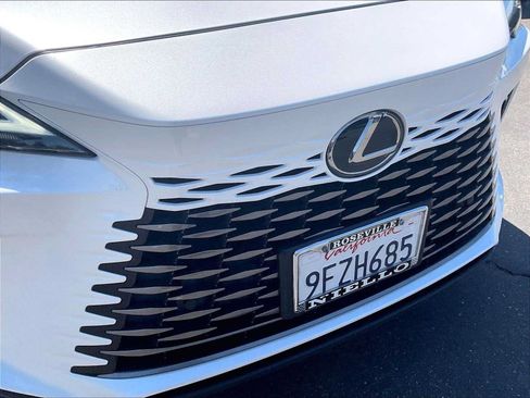 Used 2023 Lexus RX 350h w/ Accessory Package (Z1) AWD/4WD image 31