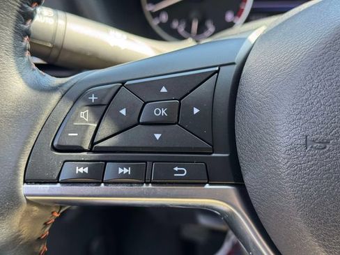 Used 2024 Nissan Sentra SR FWD image 18