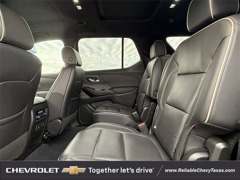 Certified 2022 Chevrolet Traverse Premier w/ Redline Edition image 36