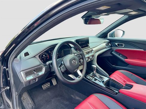 Used 2025 Acura Integra A-Spec image 9
