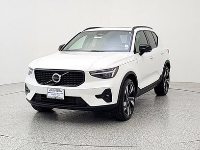 Used 2023 Volvo XC40 B5 Ultimate w/ Climate Package