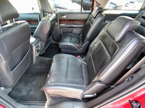 Used 2009 Ford Flex SEL image 15