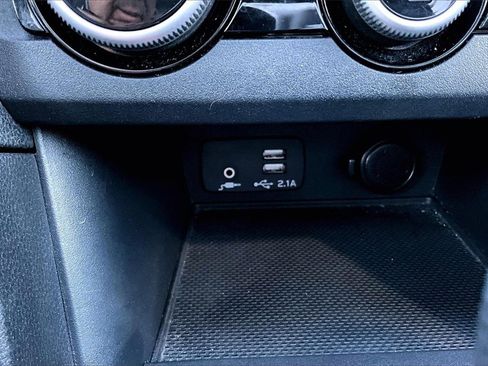 Used 2020 Subaru Crosstrek 2.0i Limited w/ Moonroof Package image 16