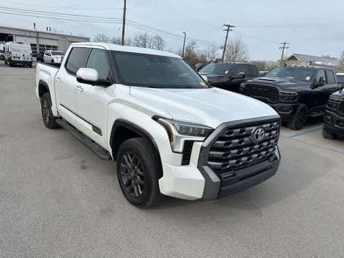 Used 2025 Toyota Tundra Platinum image 26