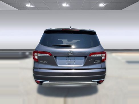 Used 2020 Honda Pilot Touring image 10