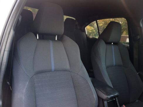 Used 2021 Toyota Corolla SE FWD image 17