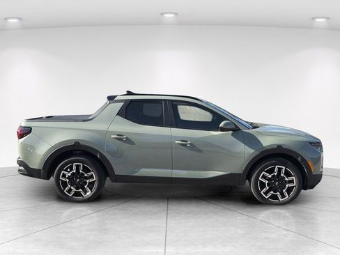 Used 2025 Hyundai Santa Cruz Limited AWD/4WD image 3