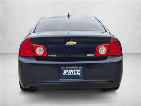 Used 2011 Chevrolet Malibu LS FWD image 13