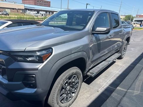 Used 2024 Chevrolet Colorado LT w/ LT Convenience Package III AWD/4WD image 1
