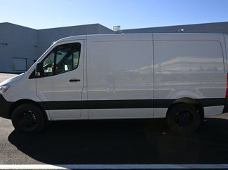Used 2025 Mercedes-Benz Sprinter 2500 video 3