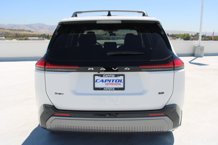 New 2026 Toyota RAV4 SE w/ Convenience Package AWD/4WD image 4