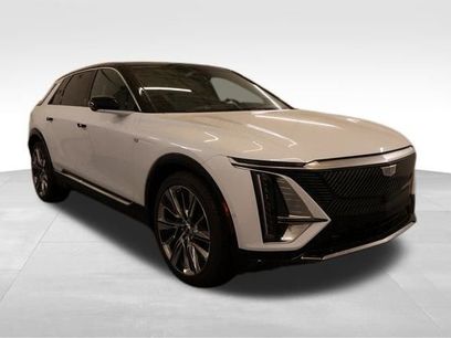 New 2026 Cadillac Lyriq Signature Luxury