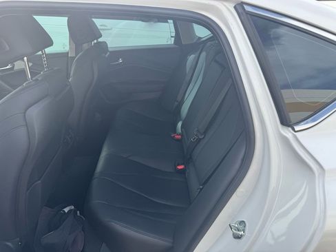 Used 2023 Acura TLX image 11