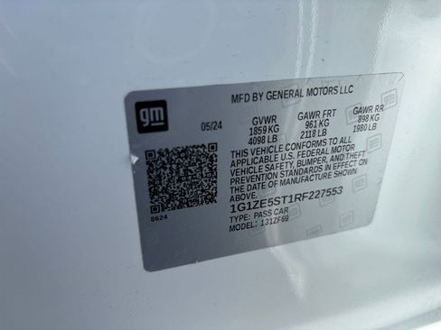 Used 2024 Chevrolet Malibu LT image 29