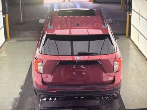 Used 2022 Ford Explorer ST w/ Equipment Group 401A image 5