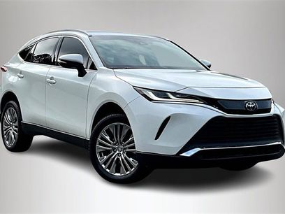 Used 2022 Toyota Venza XLE