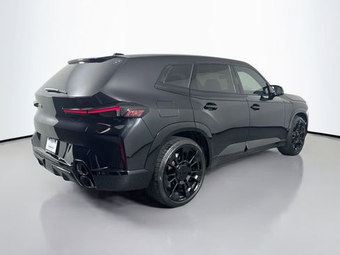 Used 2025 BMW XM Base image 6