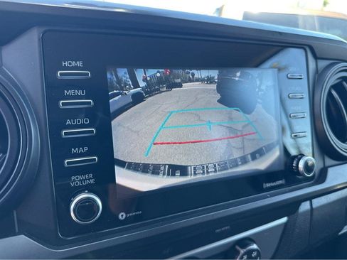Used 2022 Toyota Tacoma SR RWD image 6