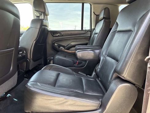 Used 2016 Chevrolet Suburban LTZ image 13