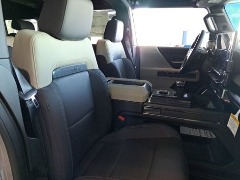 New 2026 GMC Hummer EV SUV image 33