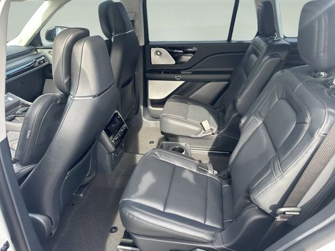 New 2026 Lincoln Aviator Reserve image 10
