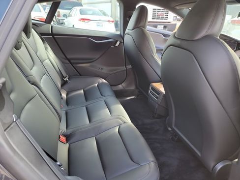 Used 2021 Tesla Model S Long Range Plus AWD/4WD image 16