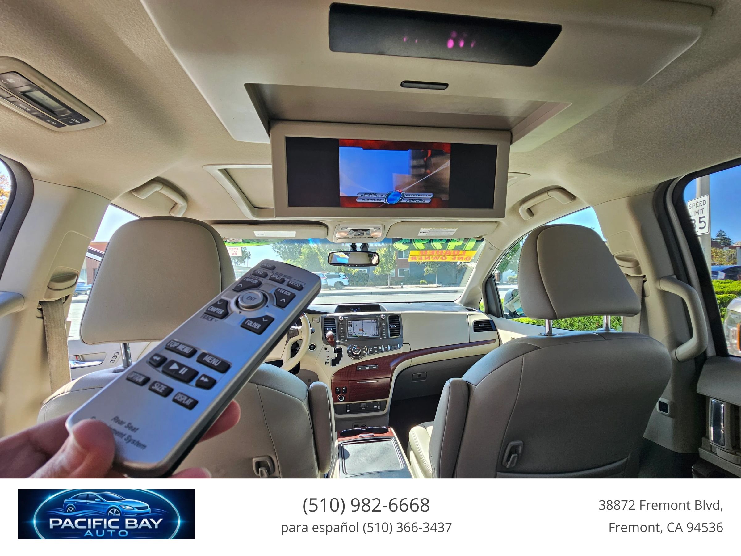 Used 2013 Toyota Sienna Limited w/ Premium Pkg FWD image 25