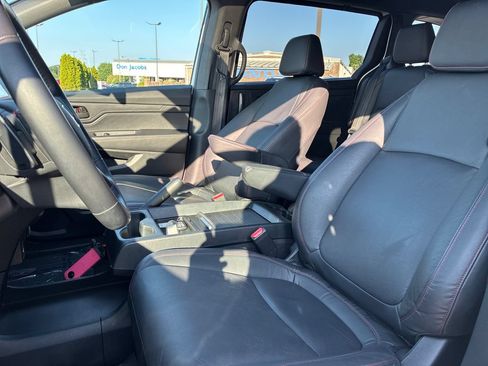 Certified 2024 Honda Odyssey Sport image 13
