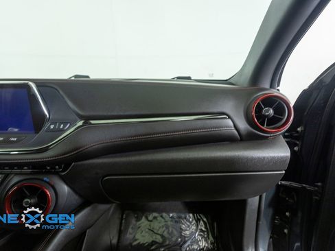 Used 2019 Chevrolet Blazer RS AWD/4WD image 38