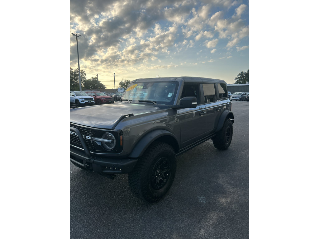 Used 2023 Ford Bronco Wildtrak AWD/4WD image 3