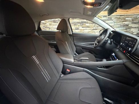 Certified 2023 Hyundai Elantra SEL w/ Cargo Package image 14