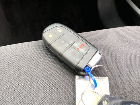 Used 2017 Jeep Compass Sport image 13