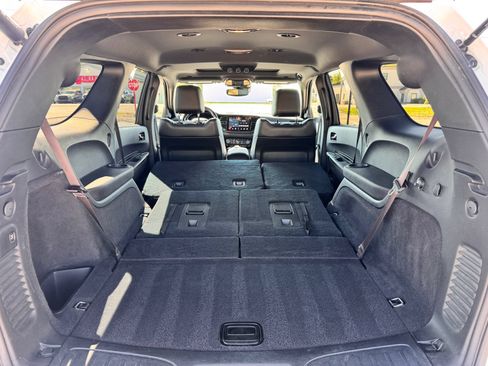 Used 2024 Dodge Durango R/T AWD/4WD image 7