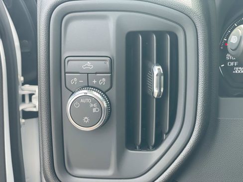 New 2026 GMC Sierra 1500 Pro w/ Pro Value Package image 19