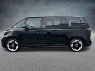 Used 2025 Volkswagen ID. Buzz Pro S RWD video 2