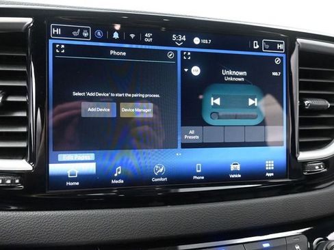 Used 2025 Chrysler Pacifica Select FWD image 35