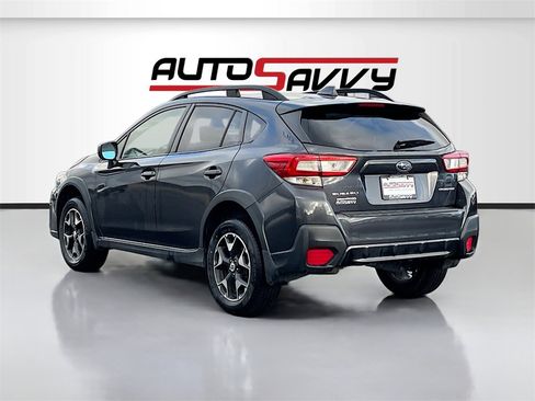 Used 2018 Subaru Crosstrek 2.0i Premium w/ Moonroof Package image 5