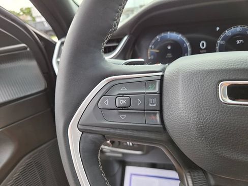 Used 2024 Jeep Grand Cherokee L Laredo w/ Luxury Tech Group I RWD image 25