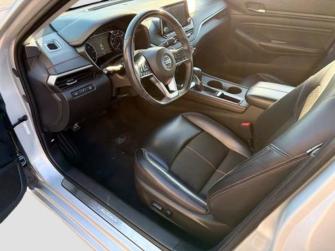 Used 2022 Nissan Altima 2.5 SR FWD image 24