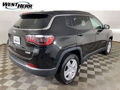 Used 2022 Jeep Compass Latitude w/ Convenience Group AWD/4WD image 47
