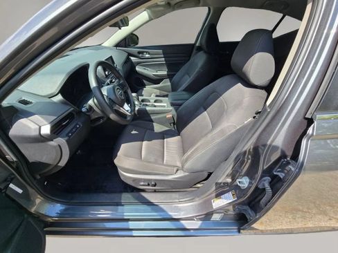 Used 2021 Nissan Altima 2.5 S w/ Driver Assist Package FWD image 9