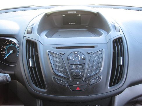 Used 2016 Ford Escape S image 27