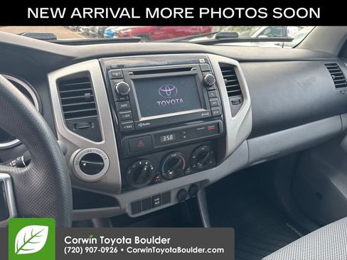 Used 2013 Toyota Tacoma 4x4 Double Cab w/ TRD Sport Pkg image 11