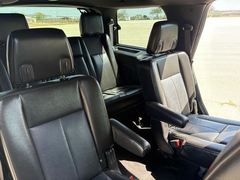 Used 2011 Ford Expedition Limited w/ 301A Rapid Spec Order Code RWD image 24