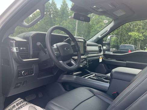 New 2026 Ford F250 Lariat w/ Chrome Package AWD/4WD image 15