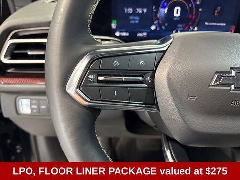Used 2024 Chevrolet Traverse Z71 w/ LPO, Floor Liner Package AWD/4WD image 4